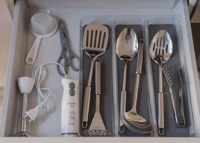 Albina's Guest House, Em Leca, A 500m Da 레카다팔메이라