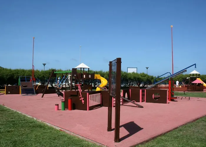 Albina's Guest House, Em Leca, A 500m Da Daire *