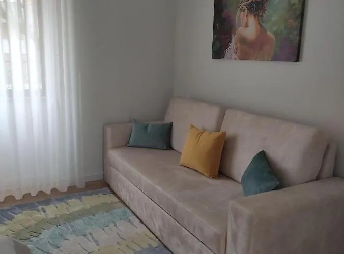 Albina's Guest House, Em Leca, A 500m Da 아파트 *