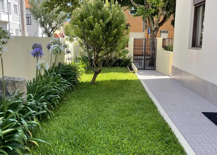 Albina's Guest House, Em Leça, A 500m Da