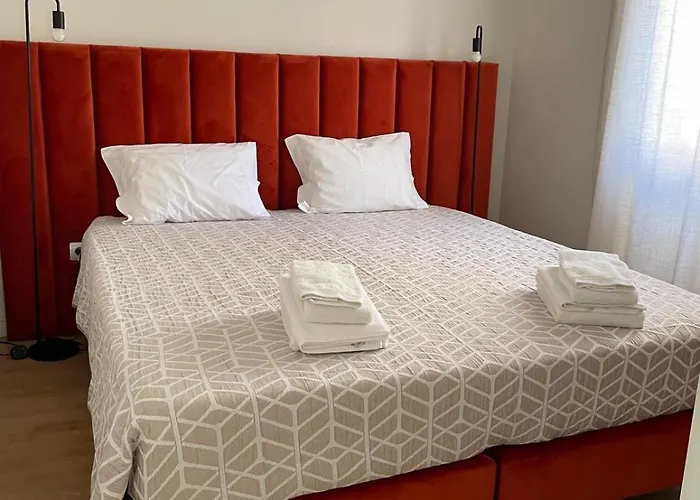 Albina's Guest House, Em Leça, A 500m Da Appartement